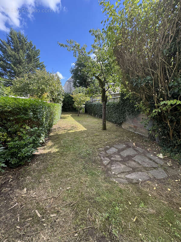 Maison à SAINT-MAUR-DES-FOSSES