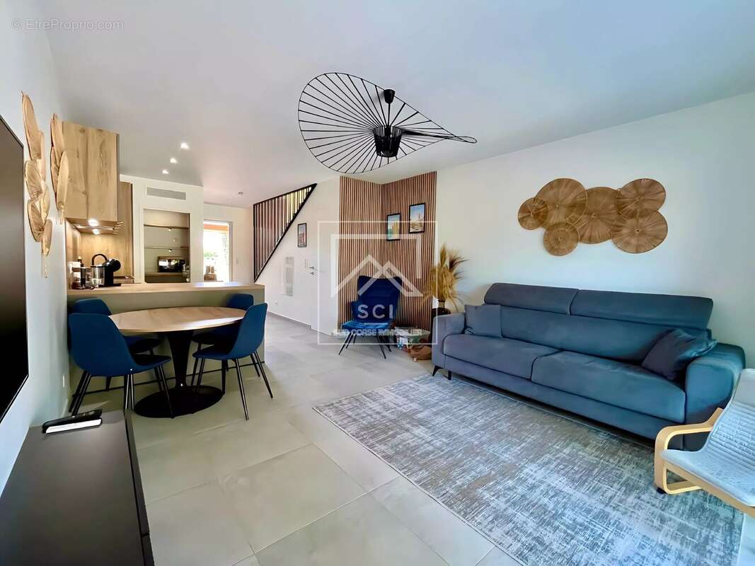 Appartement à LECCI