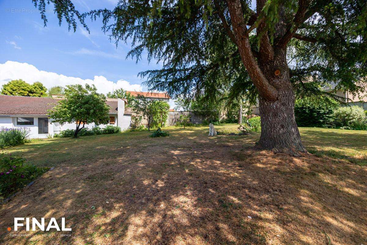 Maison à WARMERIVILLE