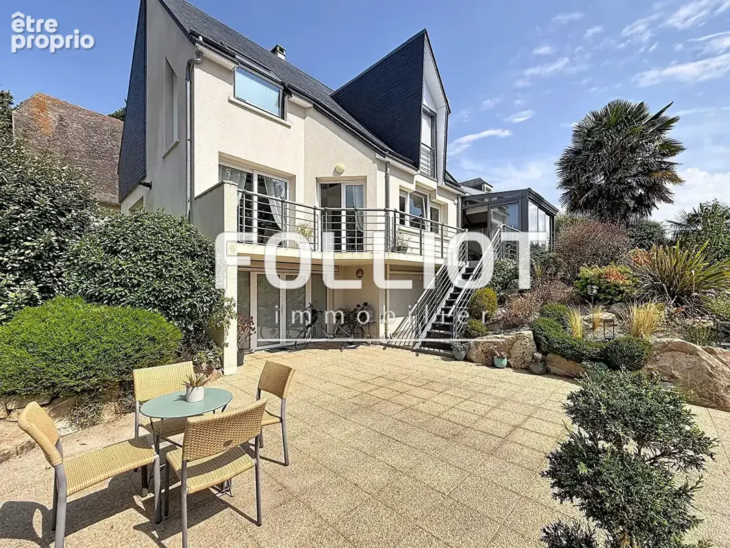 Maison à JULLOUVILLE