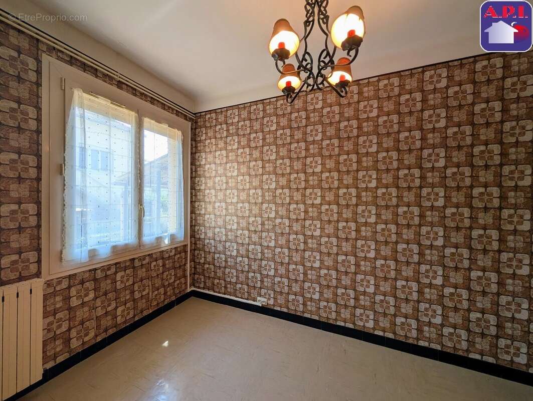 Maison 118 m² à Lavelanet  - photo 7