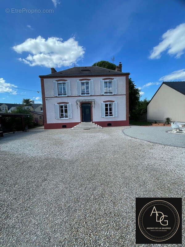 Maison à ANGERVILLE