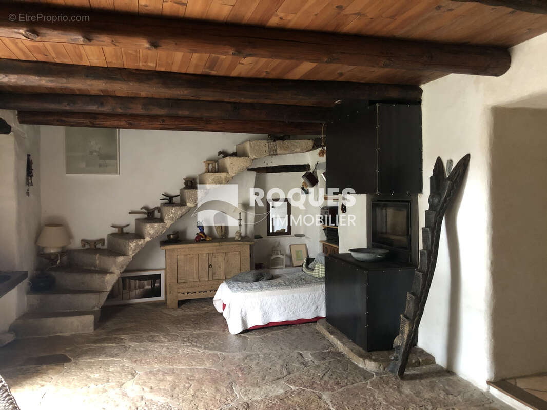 Maison à CAMPESTRE-ET-LUC
