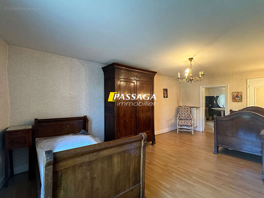 Maison à BERTHOLENE