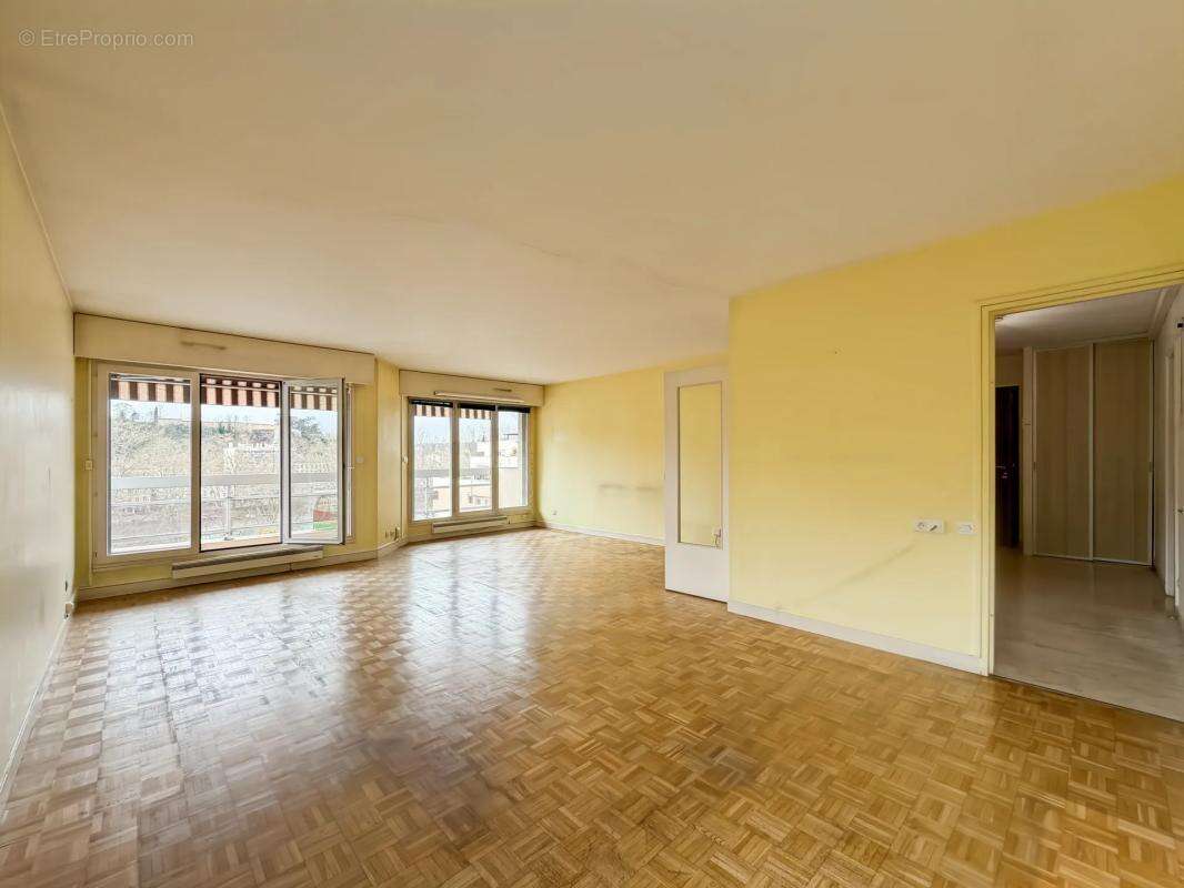 Appartement à LYON-4E