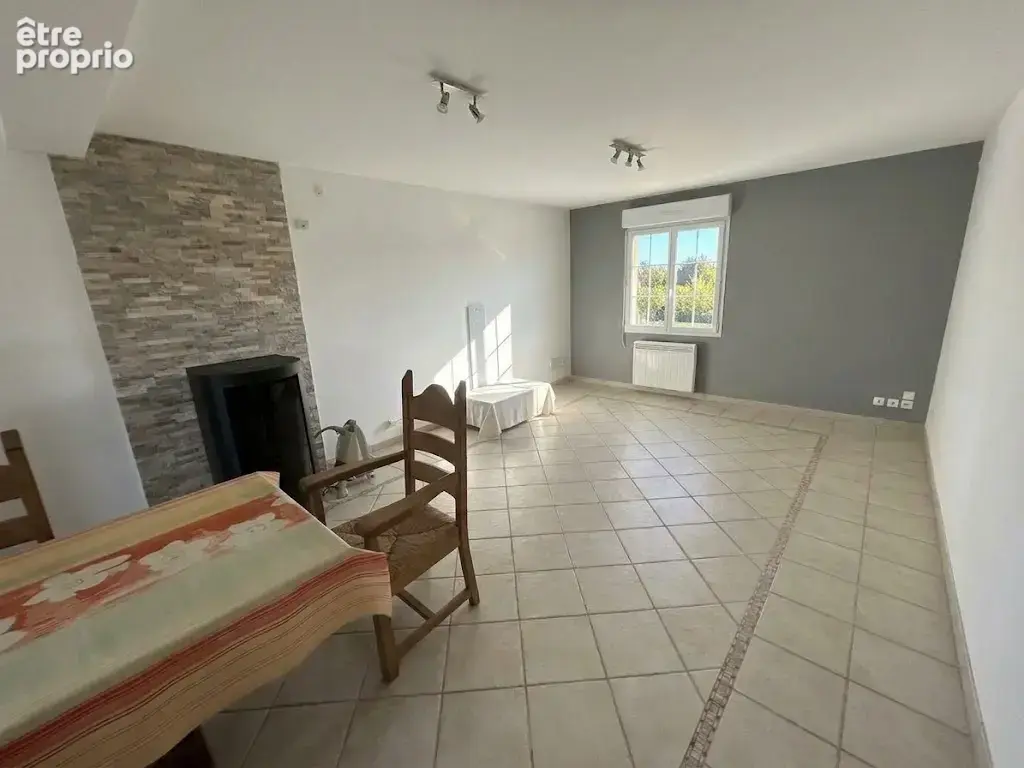 Pavillon individuel de plain-pied développant 144m2 et bâti sur 778m2 de terrain ! - photo 6