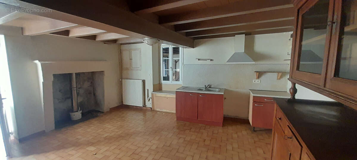 Maison à PILLAC