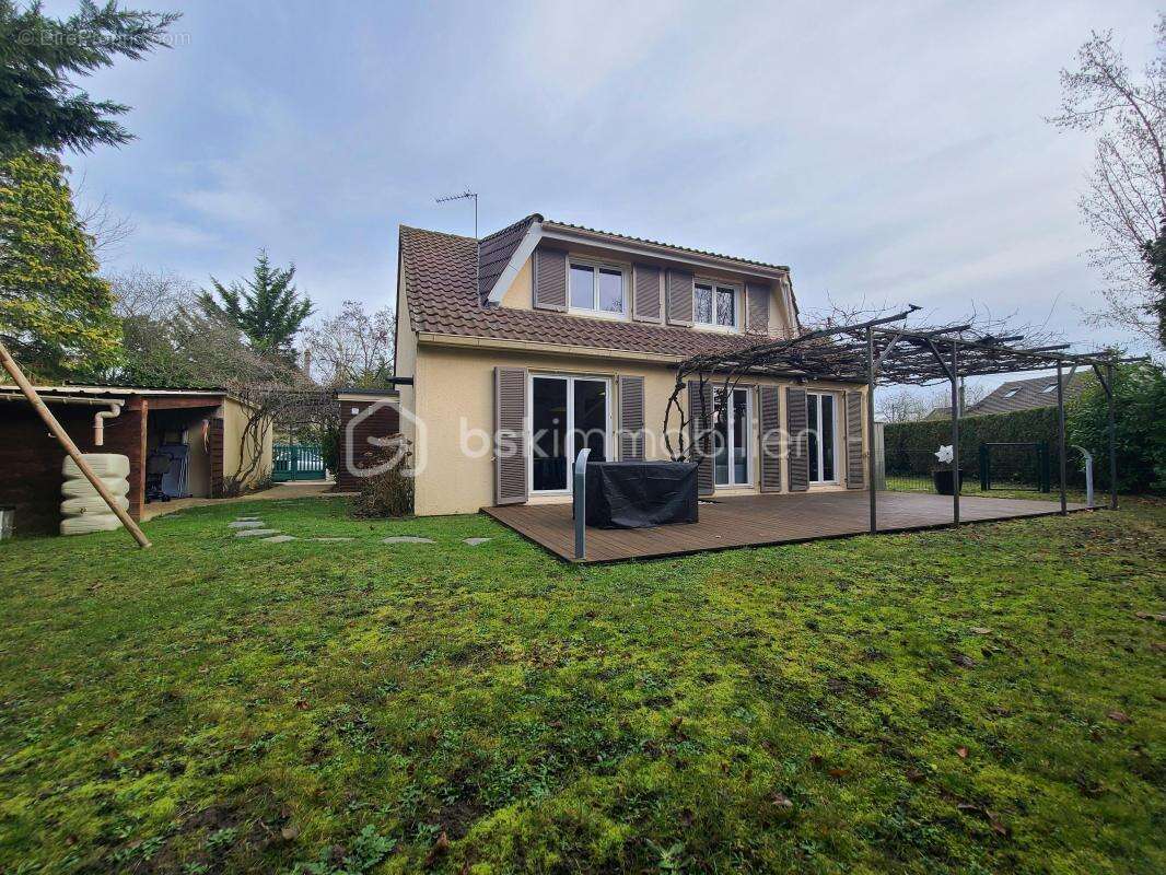 Maison à BOISSY-SOUS-SAINT-YON