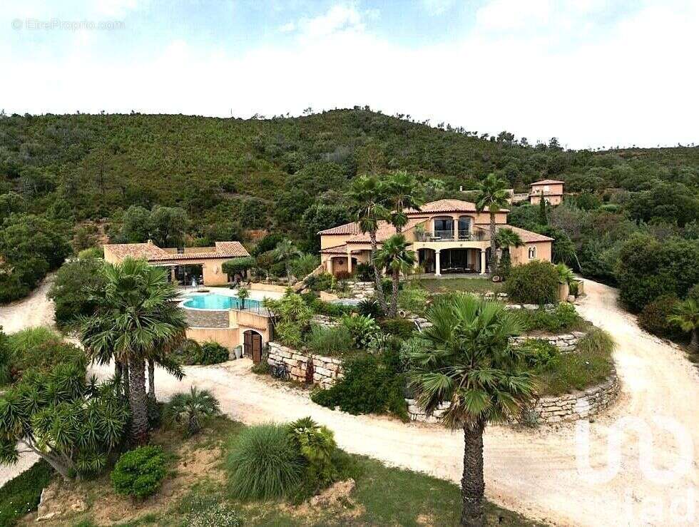 Photo 4 - Maison à BORMES-LES-MIMOSAS