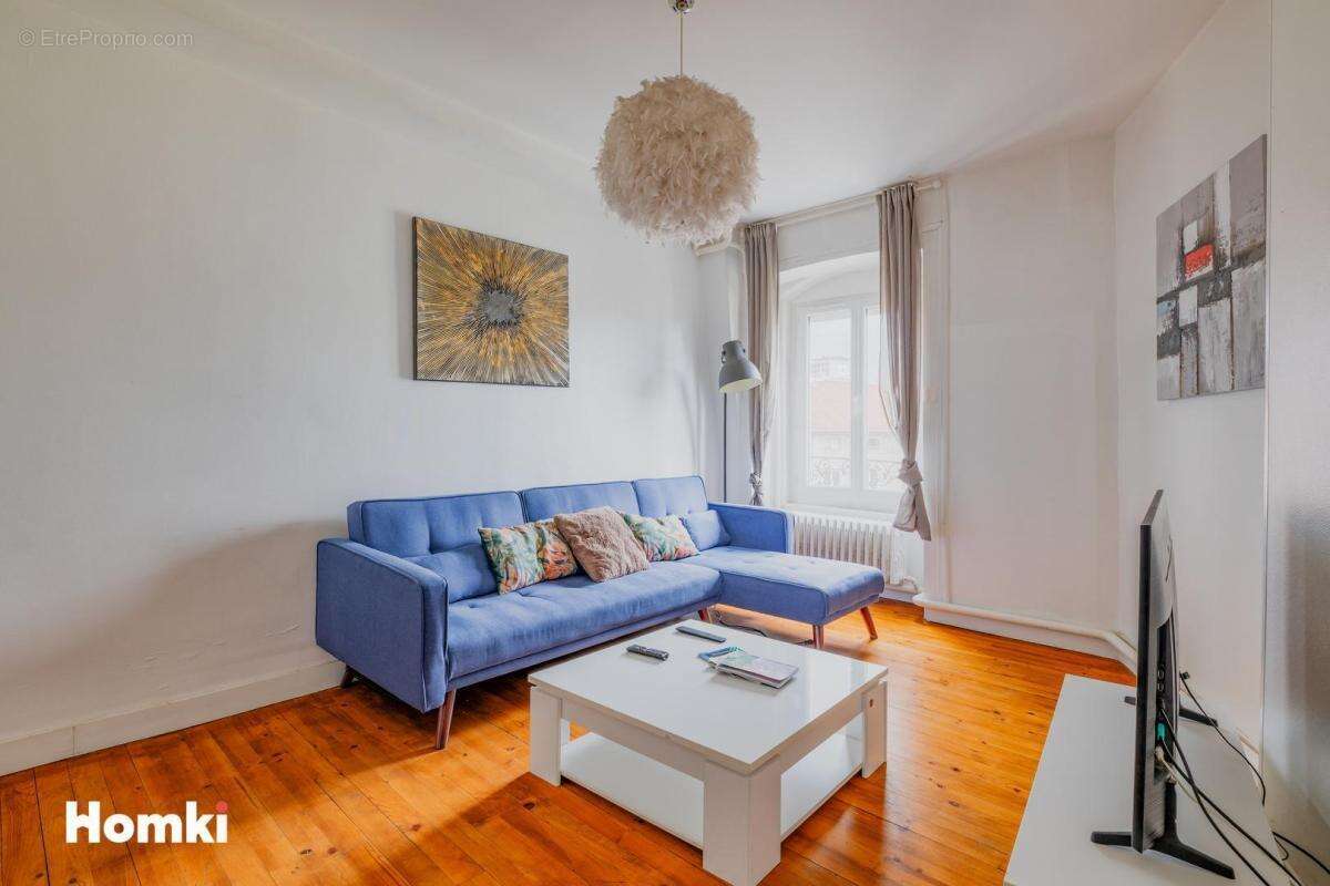 Appartement à SAINT-ETIENNE