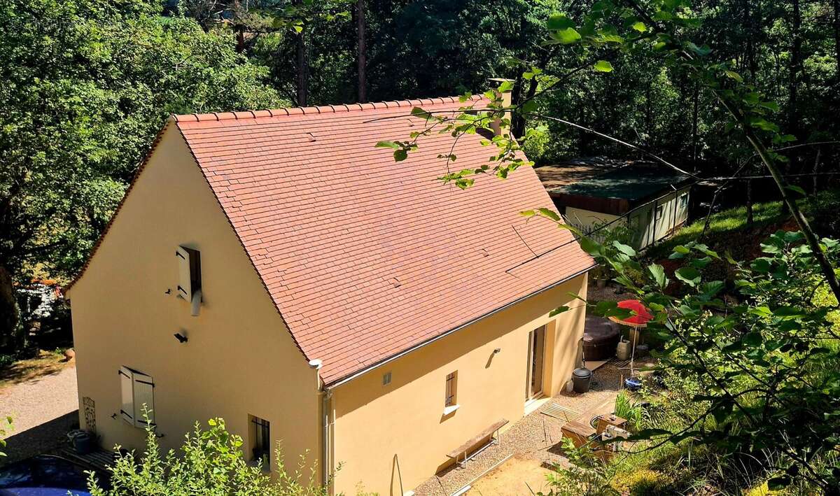 Maison à CAMPAGNE