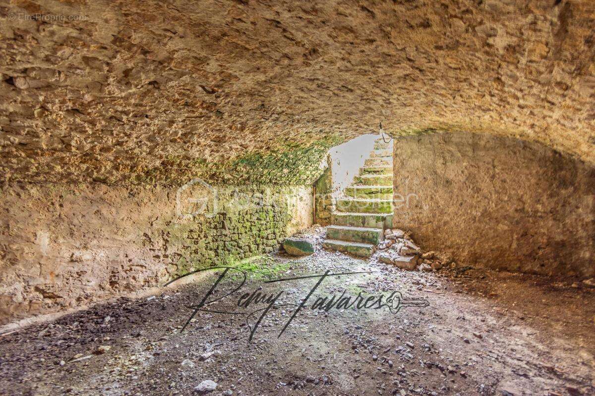 EXCLUSIVITÉ – Magnifique longère du XVIIe siècle à fort potentiel (300 m² et jusqu'à 7 Chambres) – Remauville - photo 24