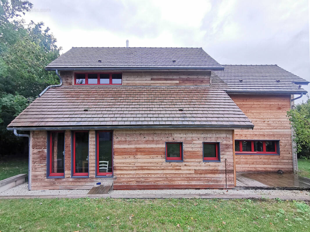 Maison à CHARMONT-SOUS-BARBUISE