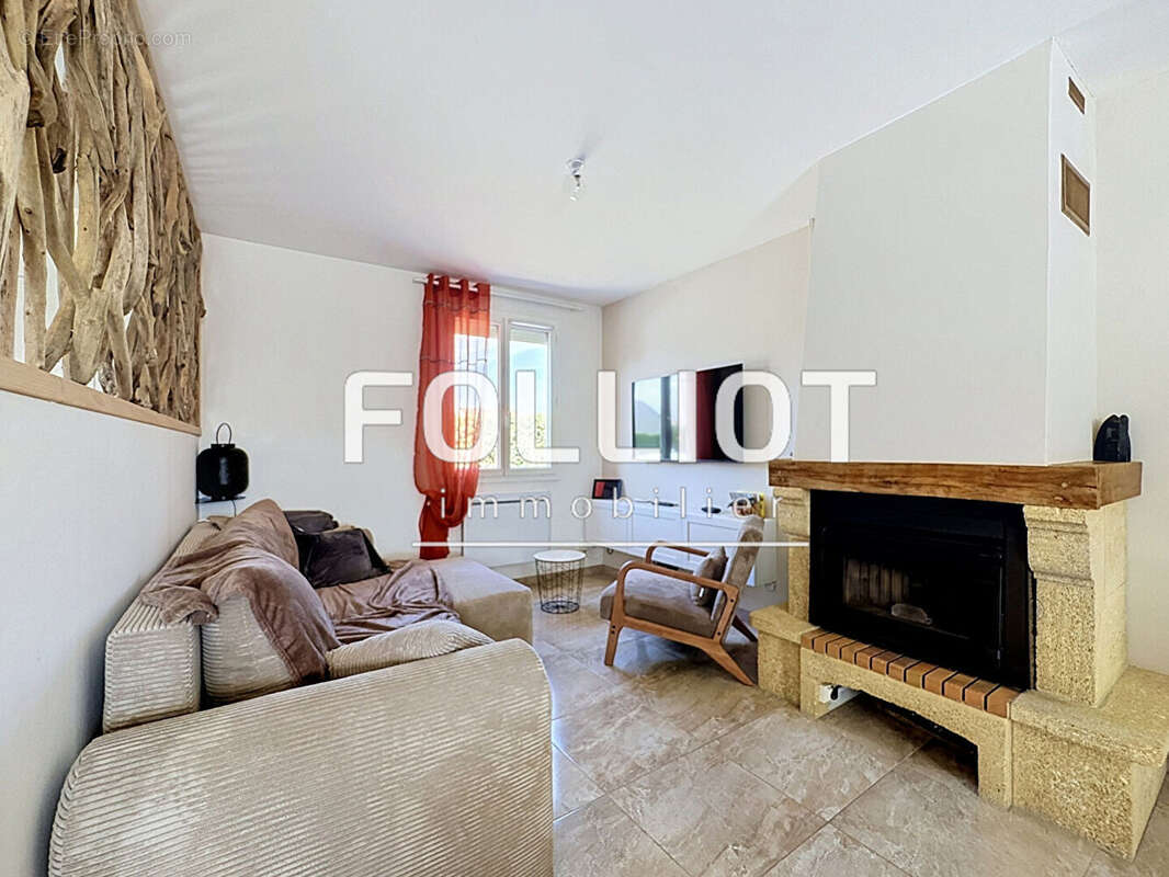 A vendre soliers  maison 80m²  3 ch plain-pied garage jardin - photo 2