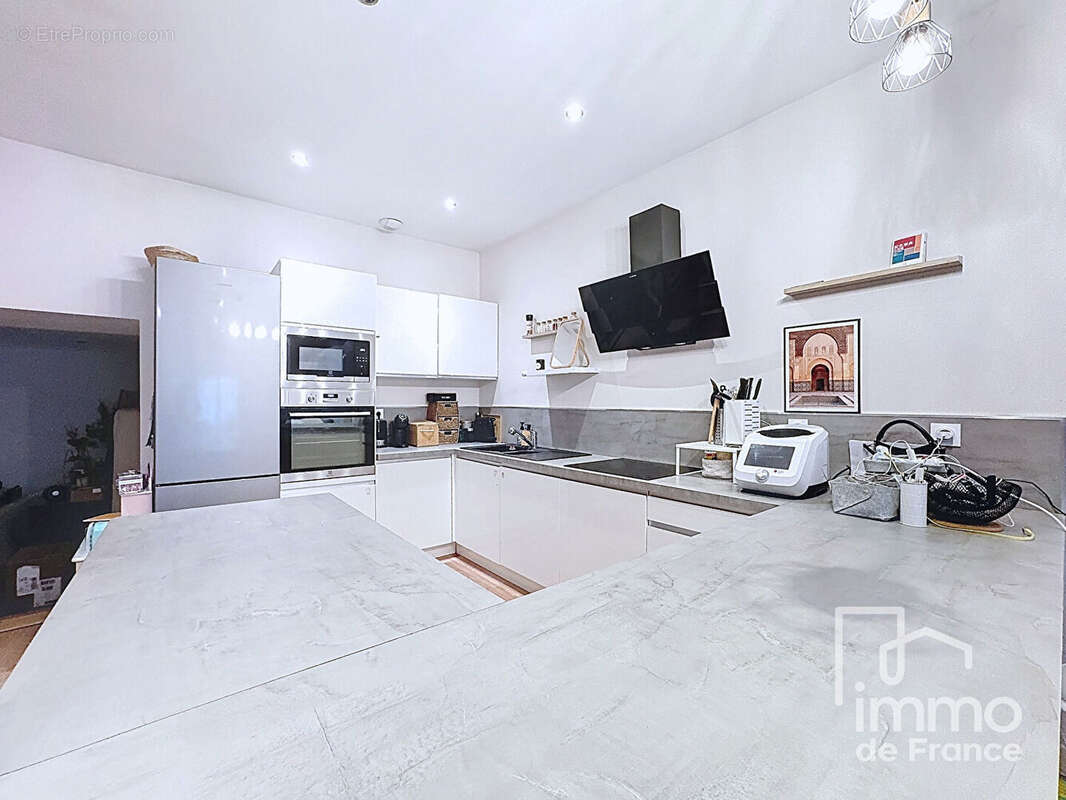 Appartement à BELLEGARDE-SUR-VALSERINE
