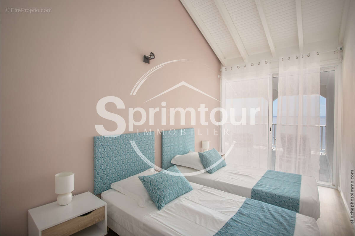 Appartement à BOUILLANTE