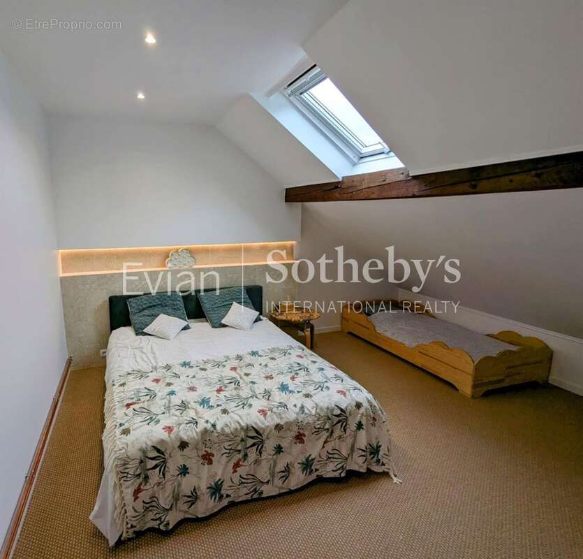 Appartement à EVIAN-LES-BAINS