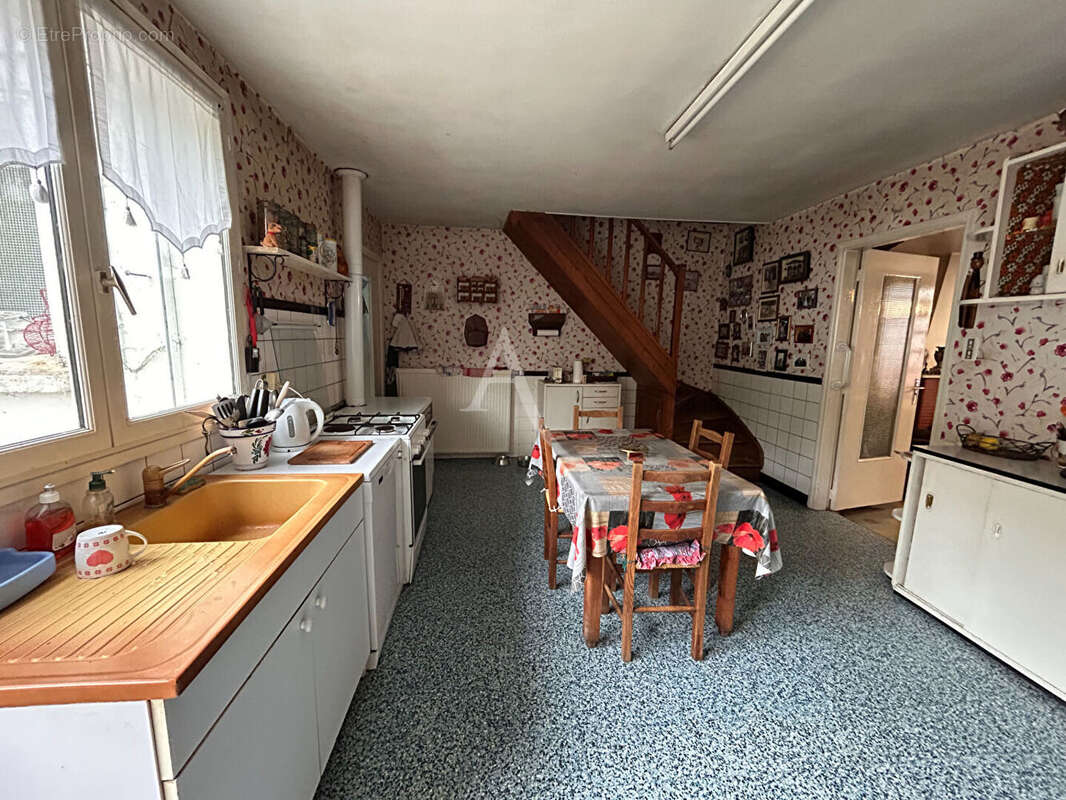 Maison à HUCQUELIERS