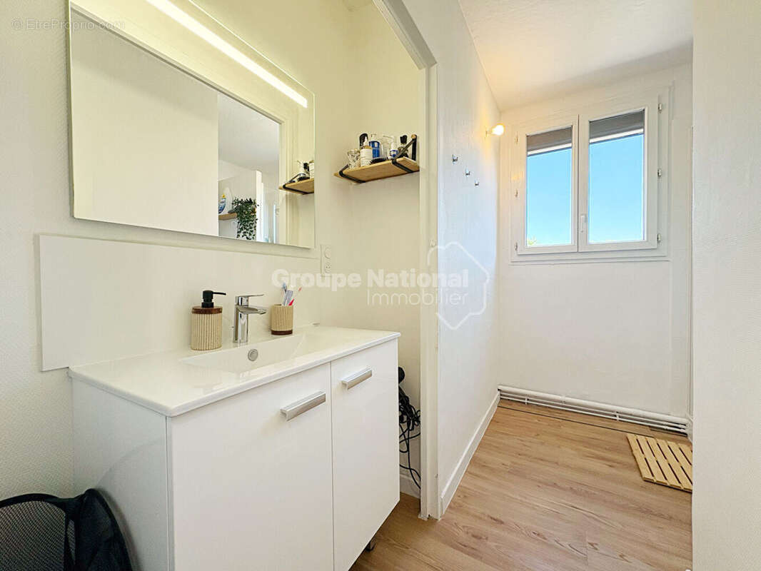 Appartement à SALON-DE-PROVENCE