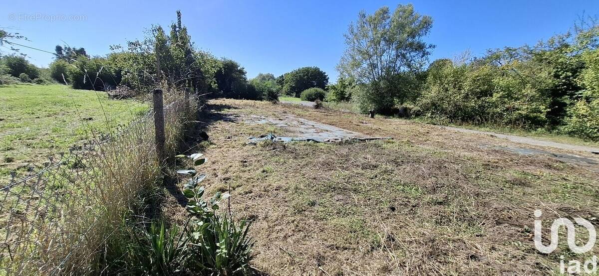 Photo 1 - Terrain à LACHAMBRE