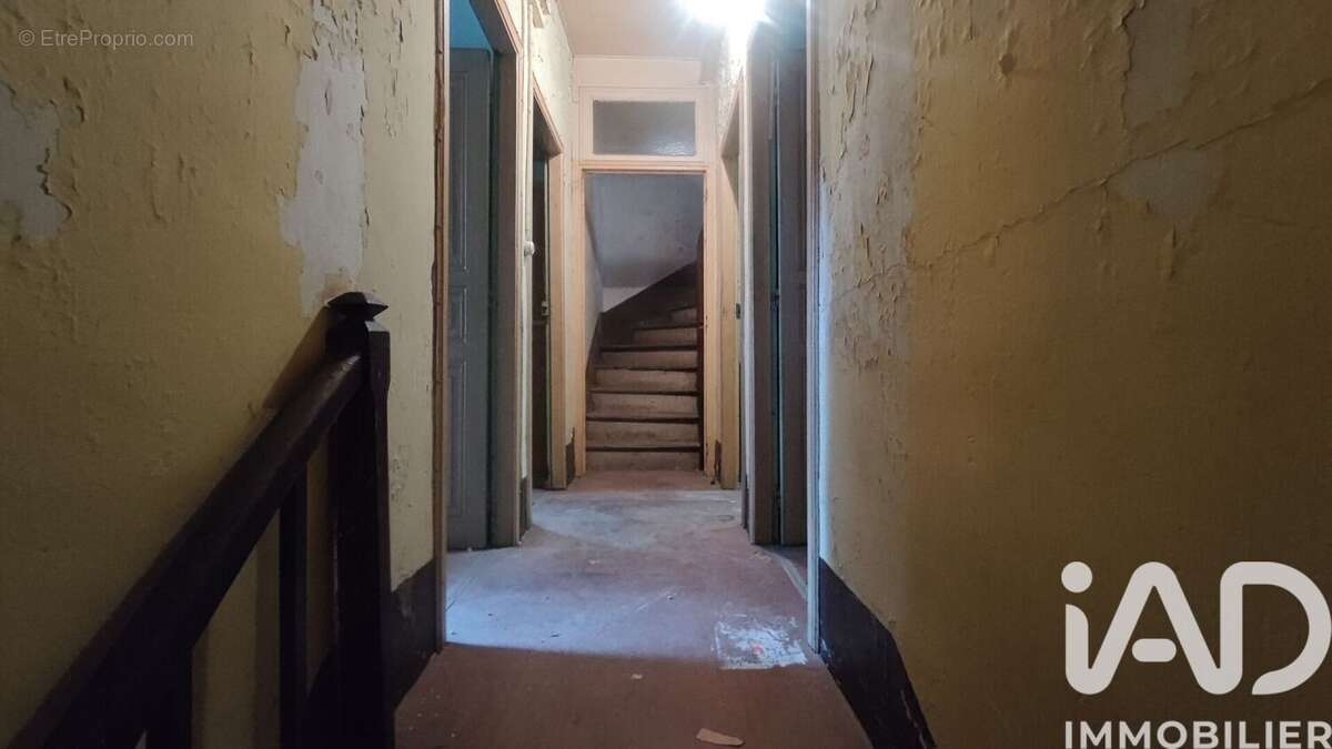 Maison 140 m² à Fayet  - photo 5