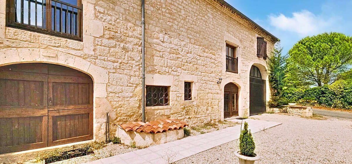 Maison à CORDES-SUR-CIEL