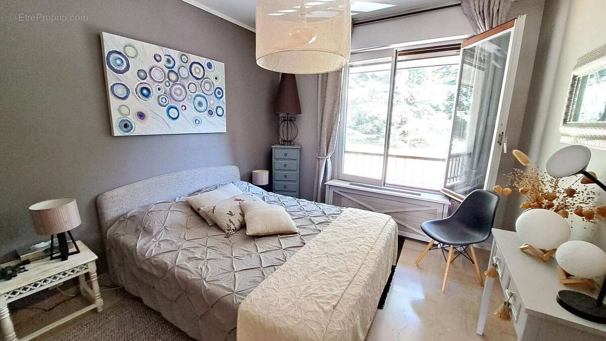 Appartement à MEYLAN