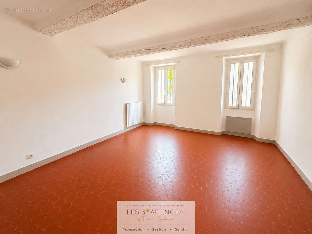 Immeuble de rapport en monopropriété   cœur du village de la garde-freinet - photo 10