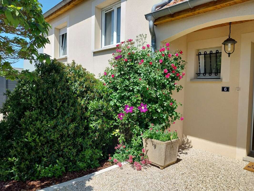 Maison à RAUCOURT
