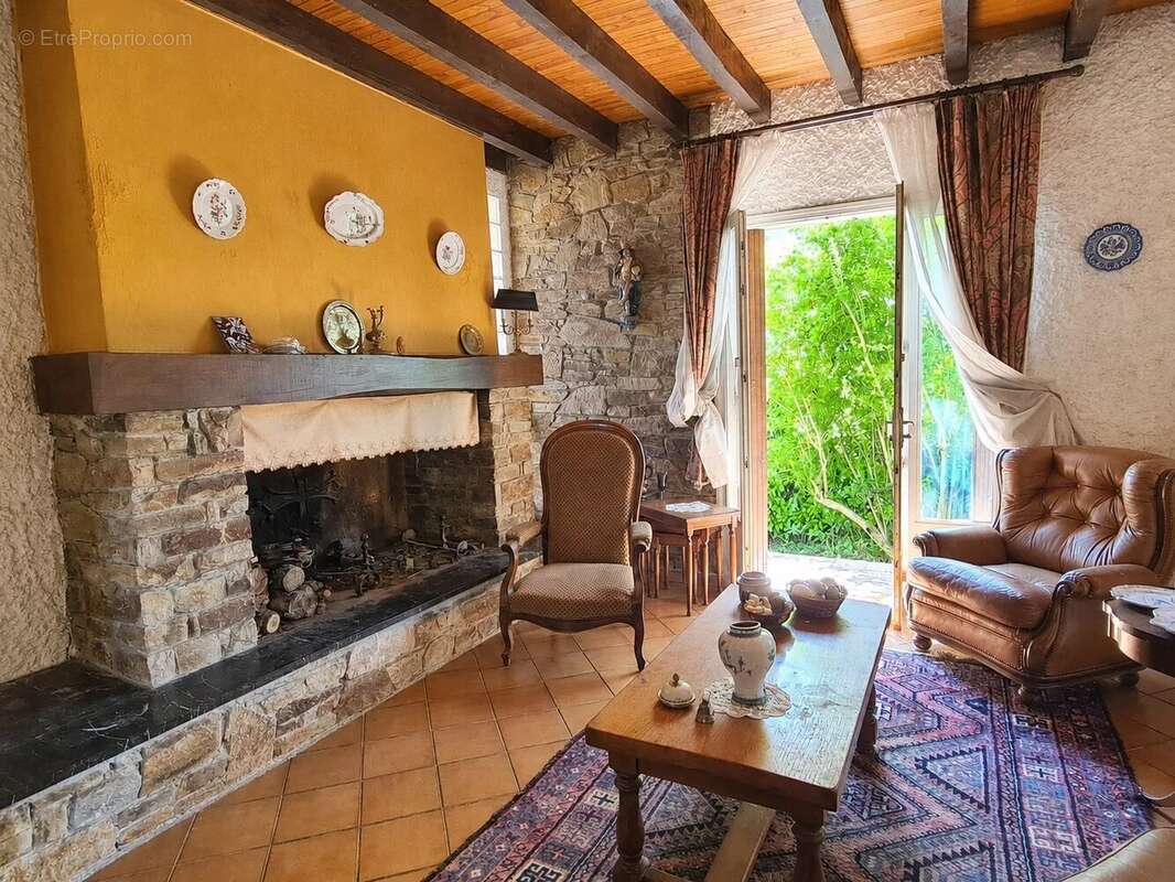 Maison à CASTELMAUROU
