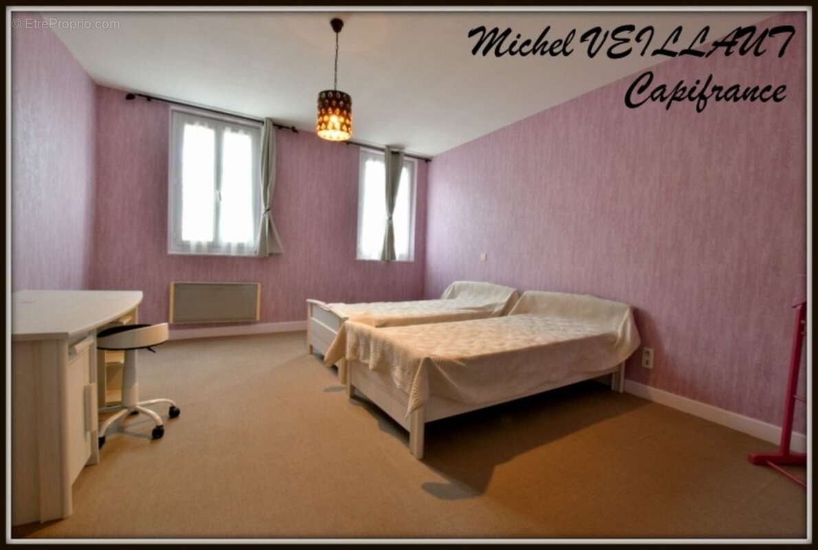 Maison à vendre 4 pièces MOULINS (03), garage, 2 chambres, patio - photo 11