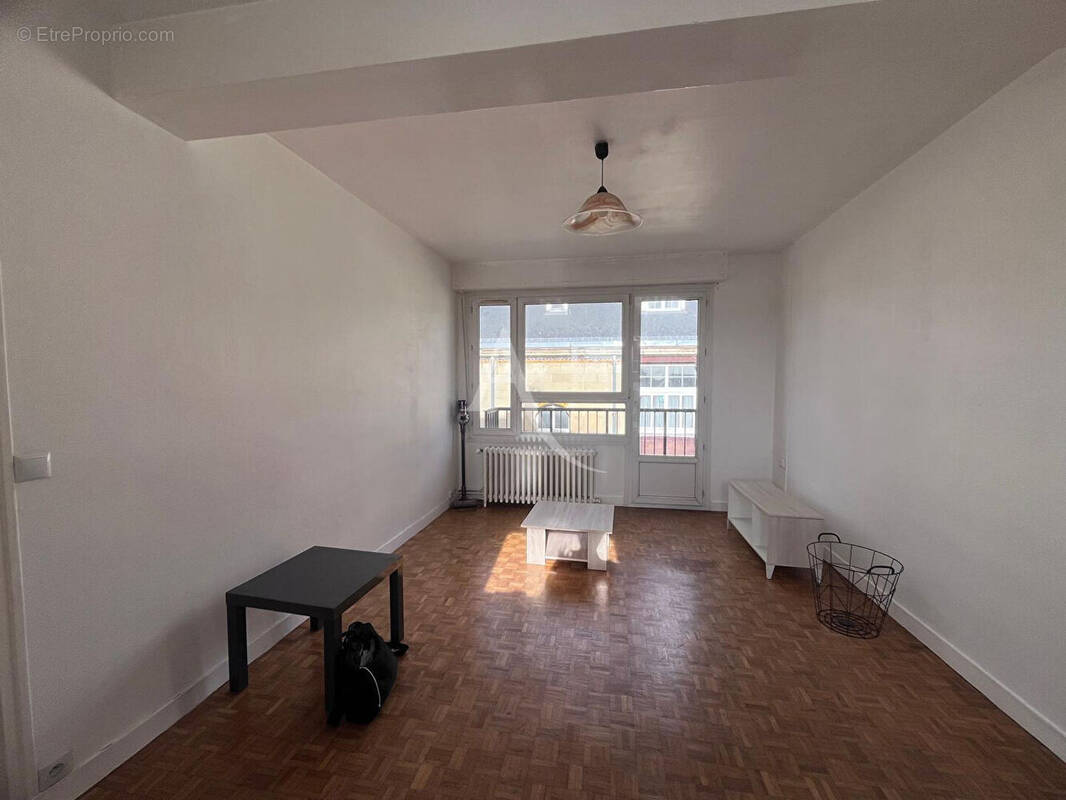 Appartement à LAVAL