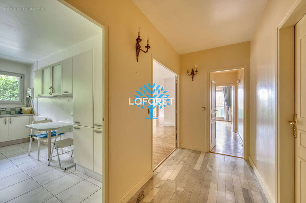 Appartement à SEVRES