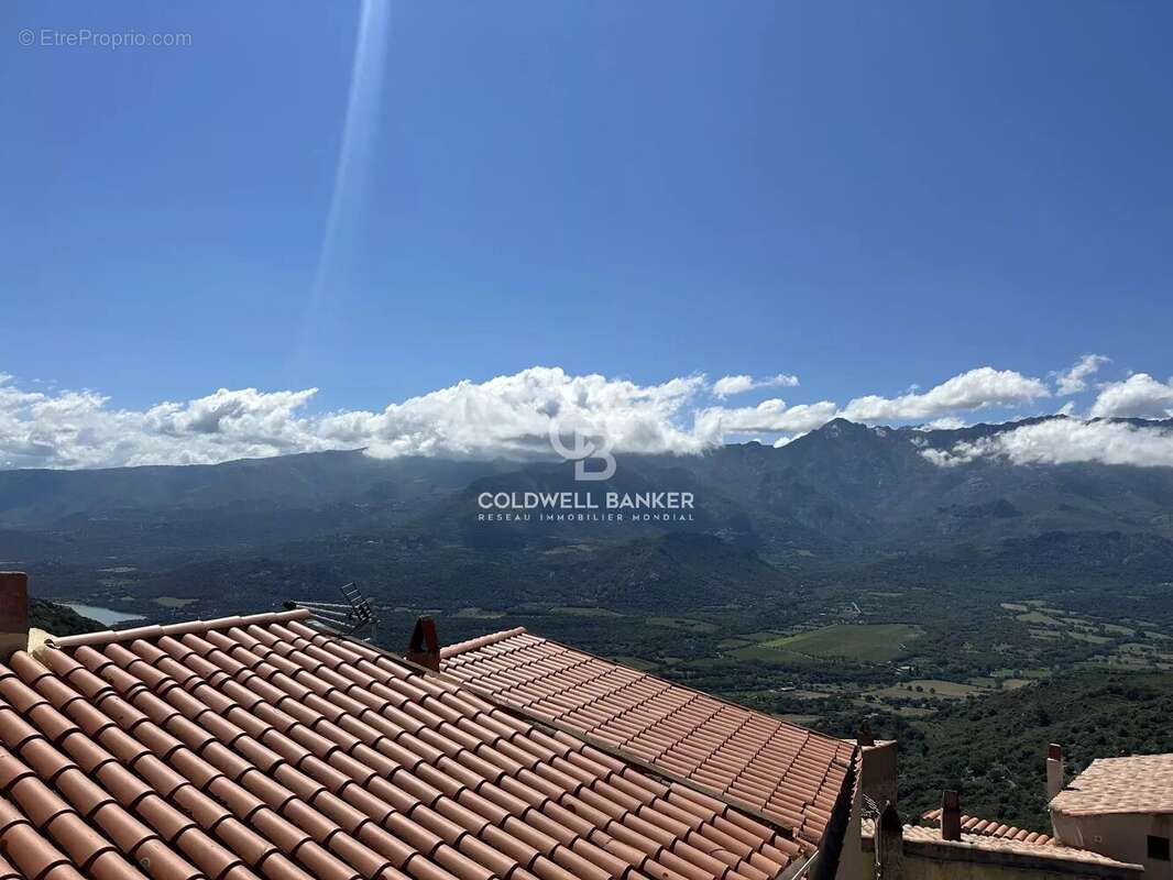 Sant'Antonino - Maison de village à rénover - Terrasses & vue montagne - photo 19