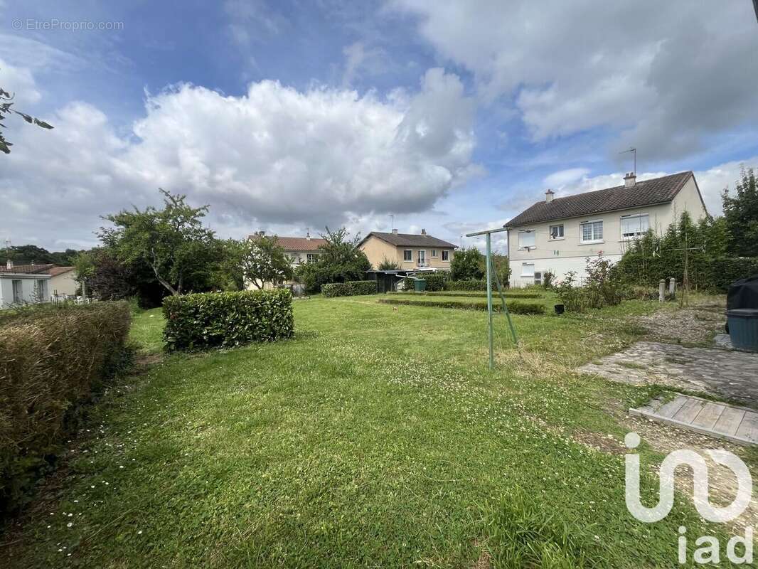 Photo 9 - Maison à GENCAY