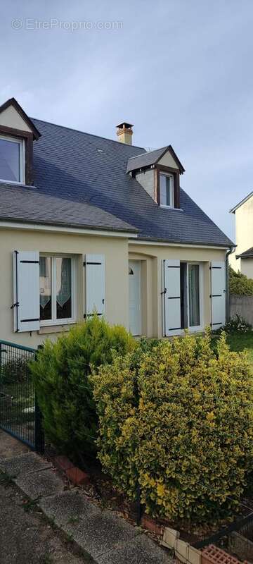 Photo 3 - Maison à SAVIGNE-SUR-LATHAN