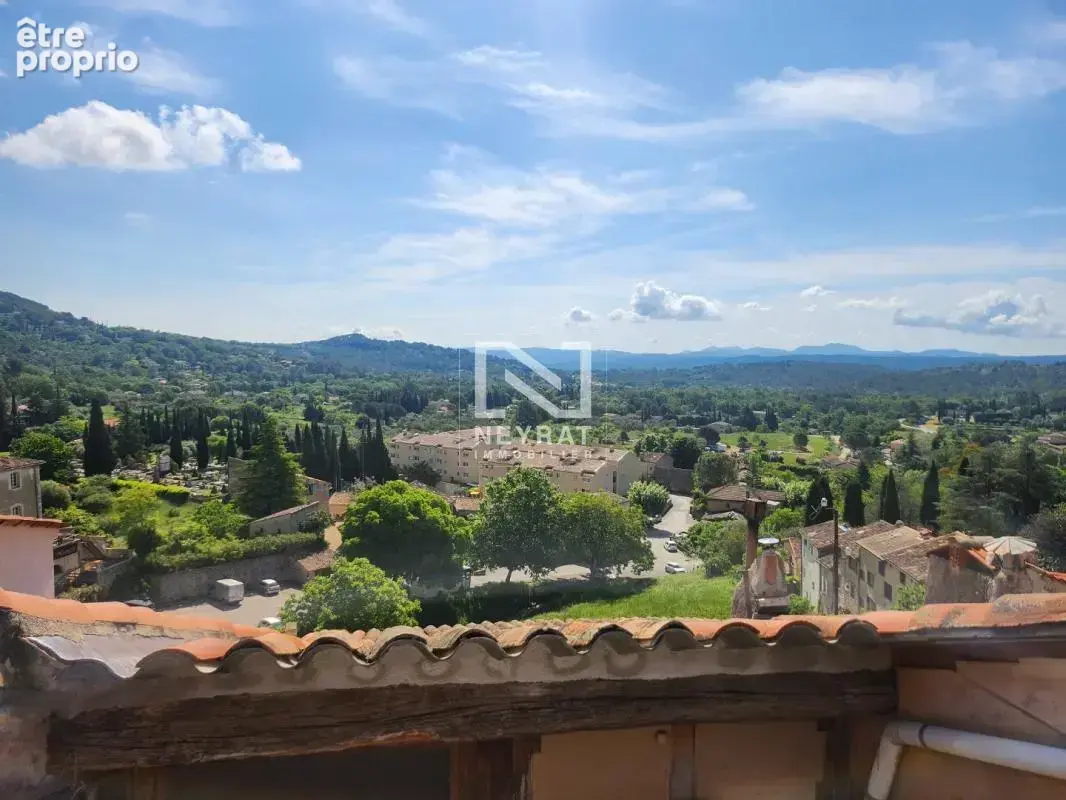 Appartement à SEILLANS