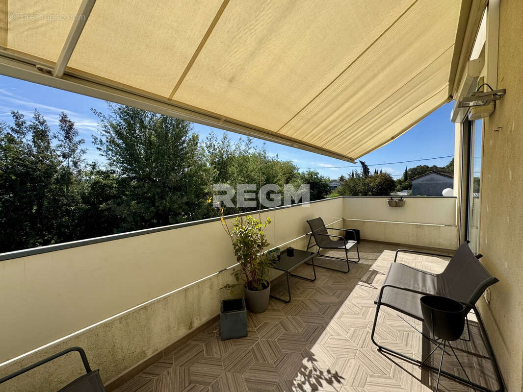 Appartement à MANDELIEU-LA-NAPOULE