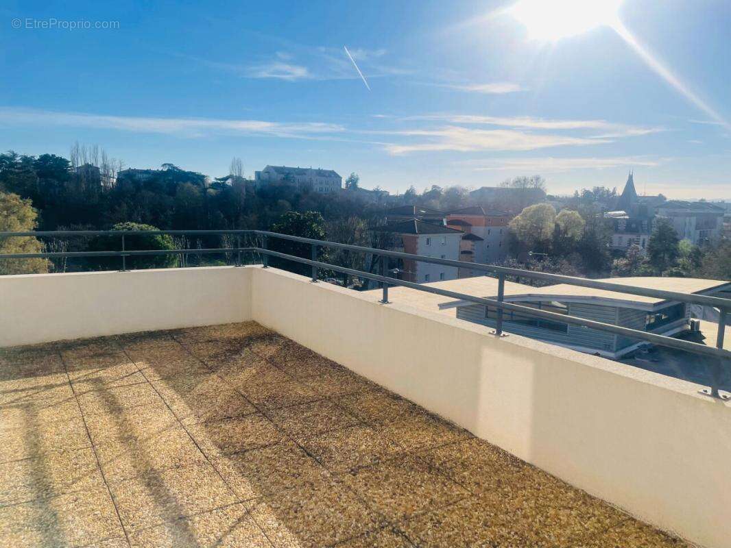 Appartement à ROMANS-SUR-ISERE