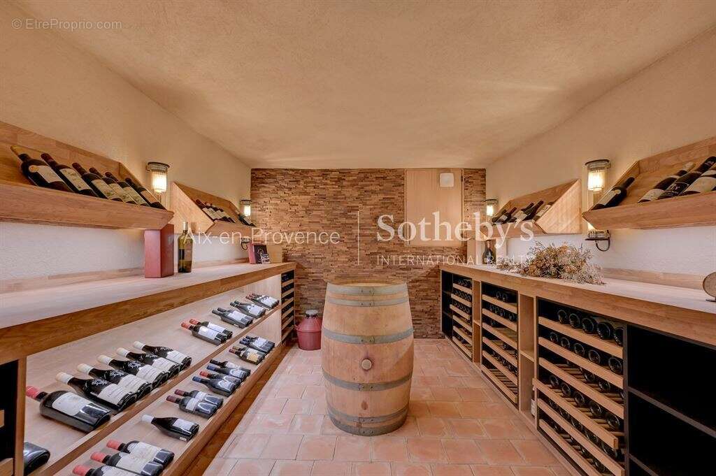 Un site unique avec vue omniprésente sur la Sainte-Victoire - photo 12