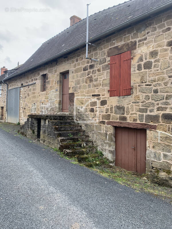 Appartement à DAMPNIAT