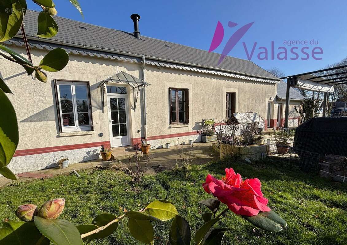 Maison à SAINT-ROMAIN-DE-COLBOSC