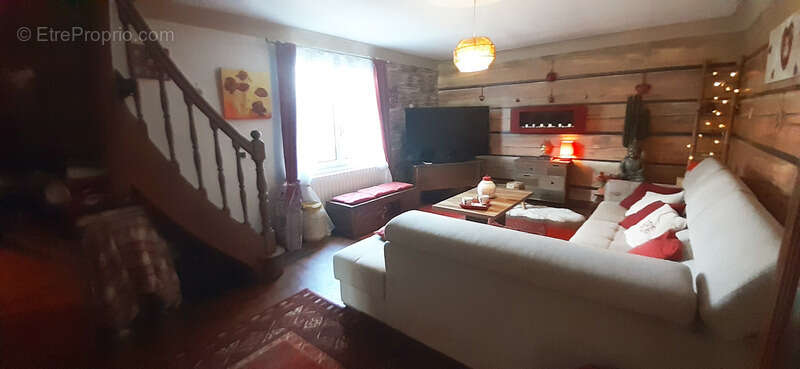 Maison à LIMOGNE-EN-QUERCY