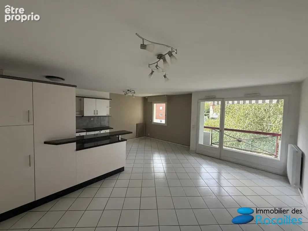 Appartement 3 pièces 63 m² à vendre à La Roche-Sur-Foron (74800) - photo 4