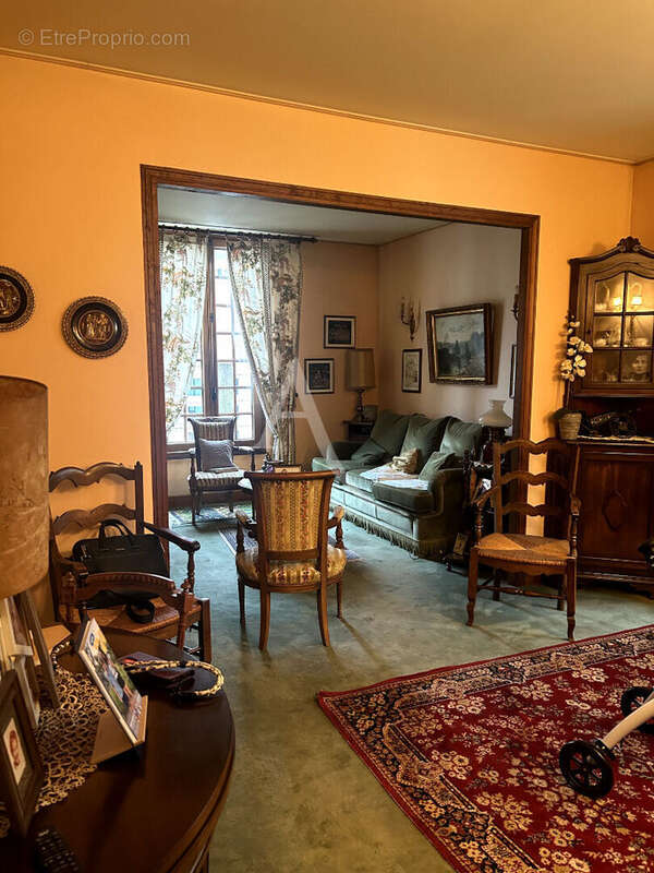 Maison à CHATILLON