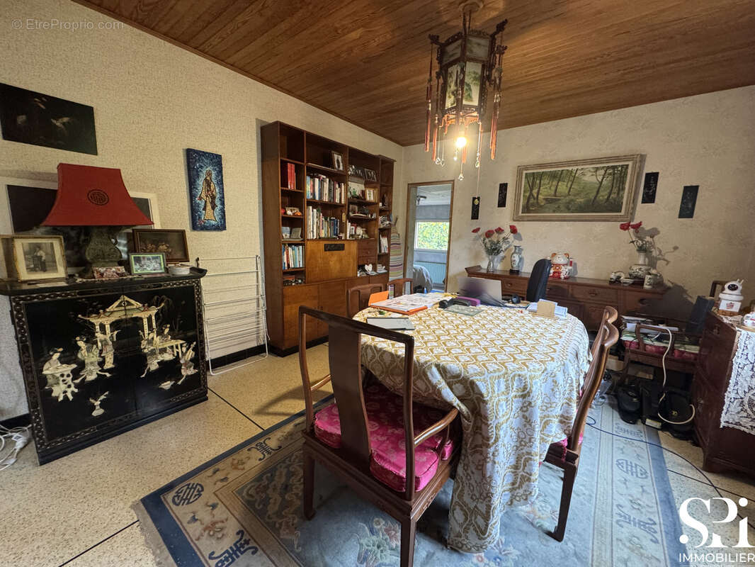 Saint-Raphaël - Maison individuelle plain pied à fort potentiel - photo 11
