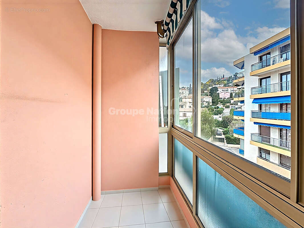 Appartement à MANDELIEU-LA-NAPOULE