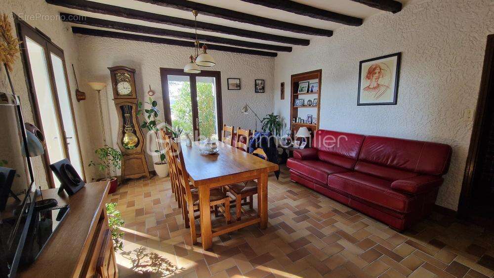 Maison plain pied - 4 chambres - veranda - grand garage - parc arbore - photo 18