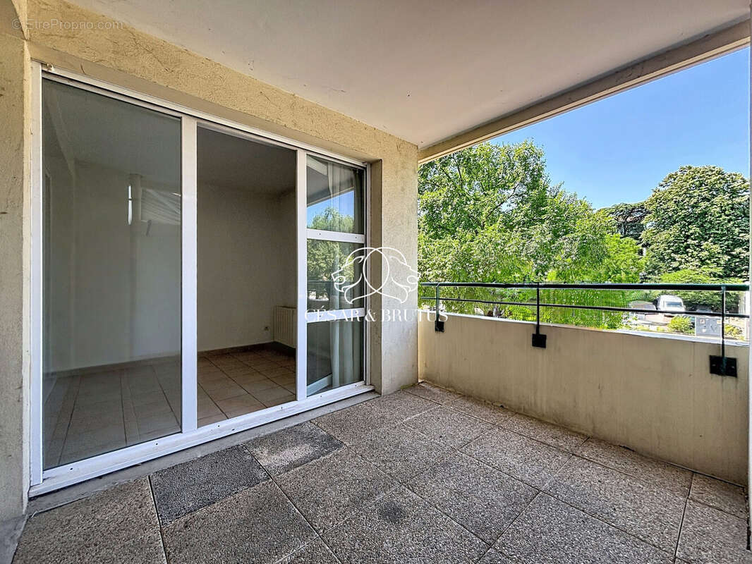 Appartement 53 m² à Pierre-Benite  - photo 4