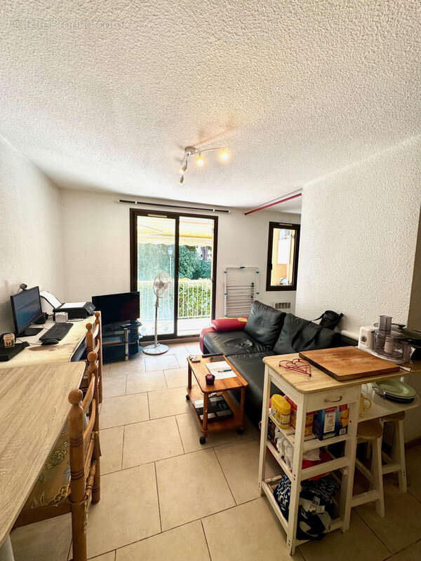 Appartement à SIX-FOURS-LES-PLAGES